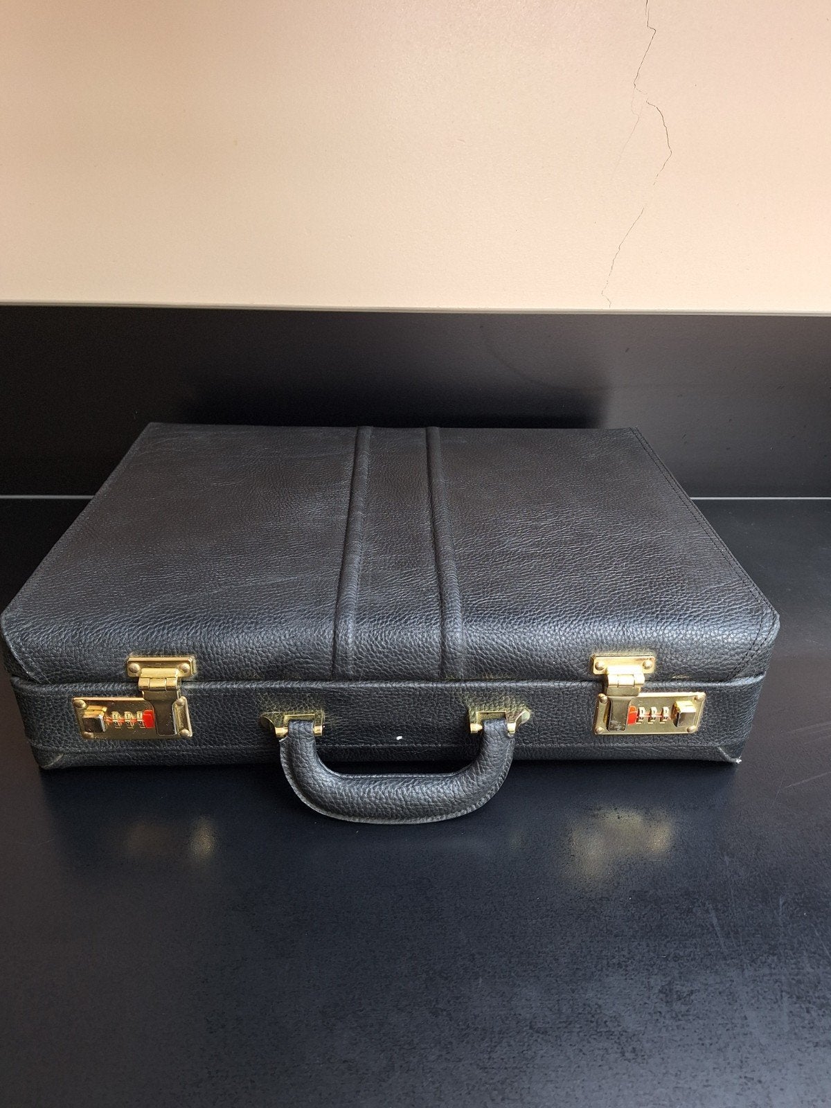 Zwart leren attaché koffer 1, Diversen, Ophalen