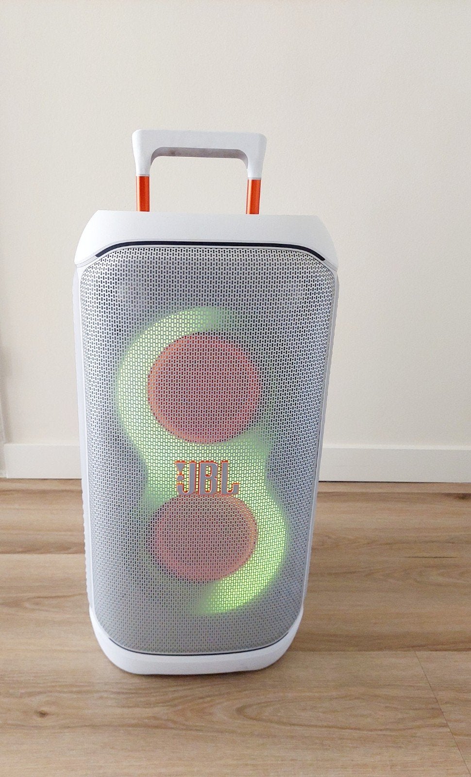 JBL Speaker PartyBox Stage 320 Wit - Zo goed als nieuw, Audio, Tv en Foto, Luidsprekers, JBL, Party speaker, Zo goed als nieuw
