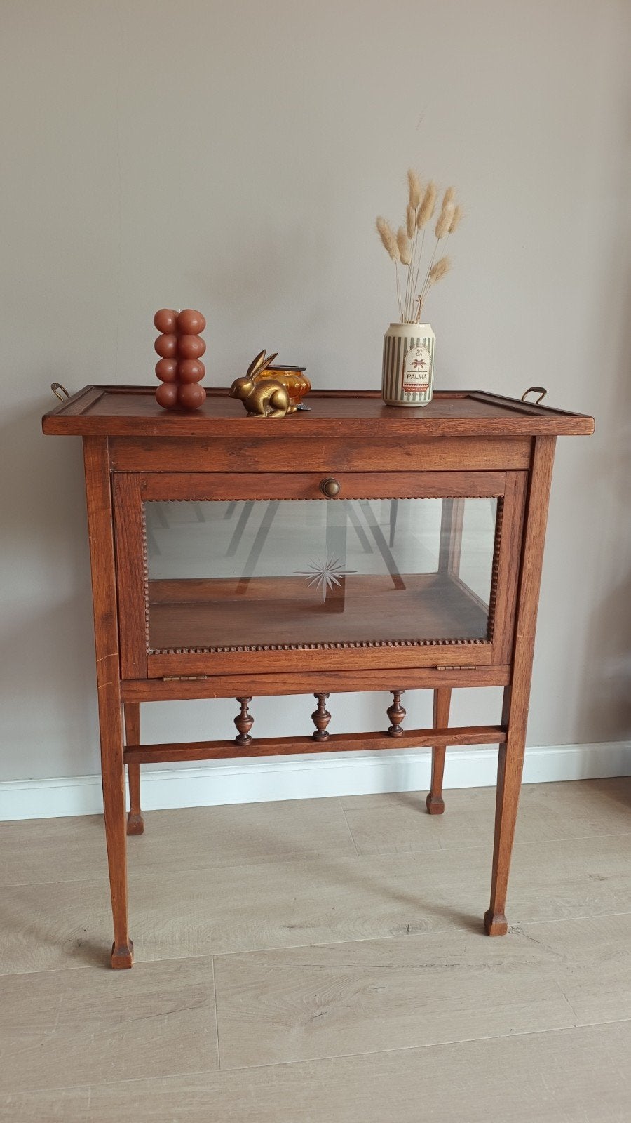 Prachtig vintage theekastje met geslepen ster, Huis en Inrichting, Ophalen, Glas, 50 tot 100 cm, Onbekend