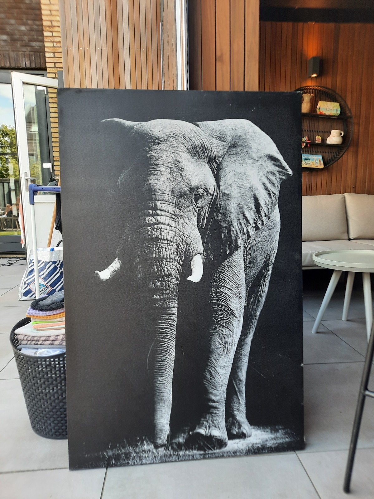 Groot schilderij olifant zwart-wit op canvas 115x75, Op houten frame, Ophalen of Verzenden, Dieren, Print