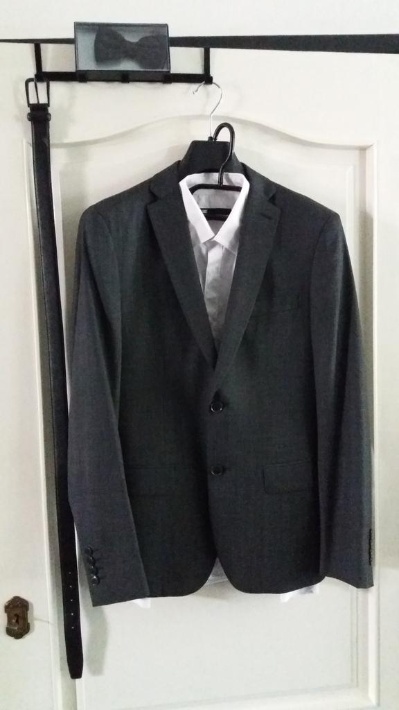 Donker grijs pak / gala pak WE Fashion mt 44 utra slim fit m, Ophalen, Zo goed als nieuw, Maat 46 (S) of kleiner, Zwart