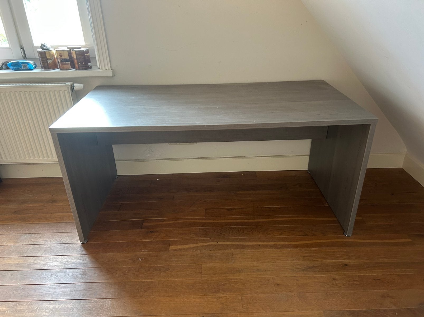 Bureau, Ophalen, Zo goed als nieuw