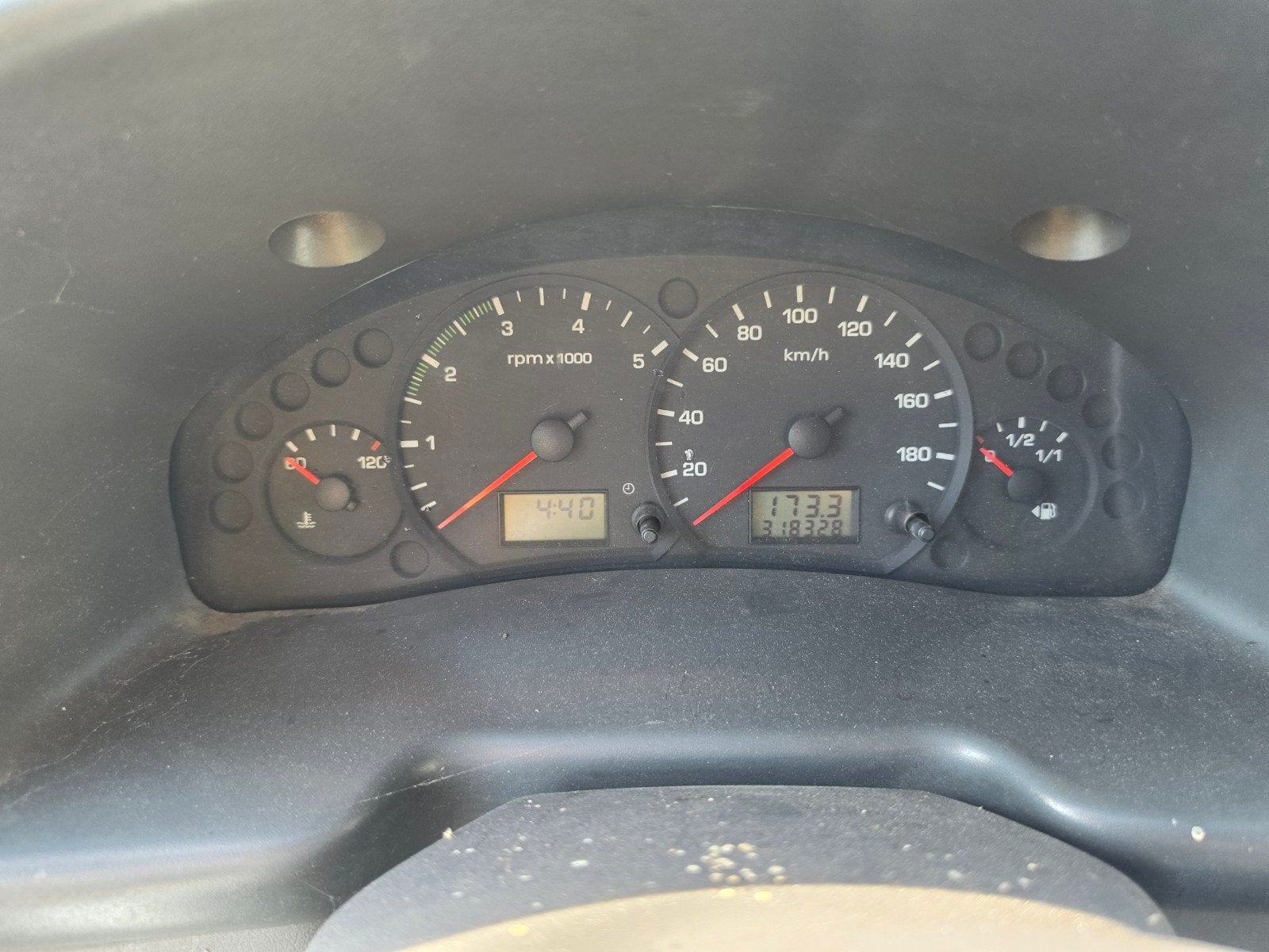 Foto 14 van Ford Transit CAMPER 2.0 Tddi 330L 74KW 2005 extra Lang/Hoog.