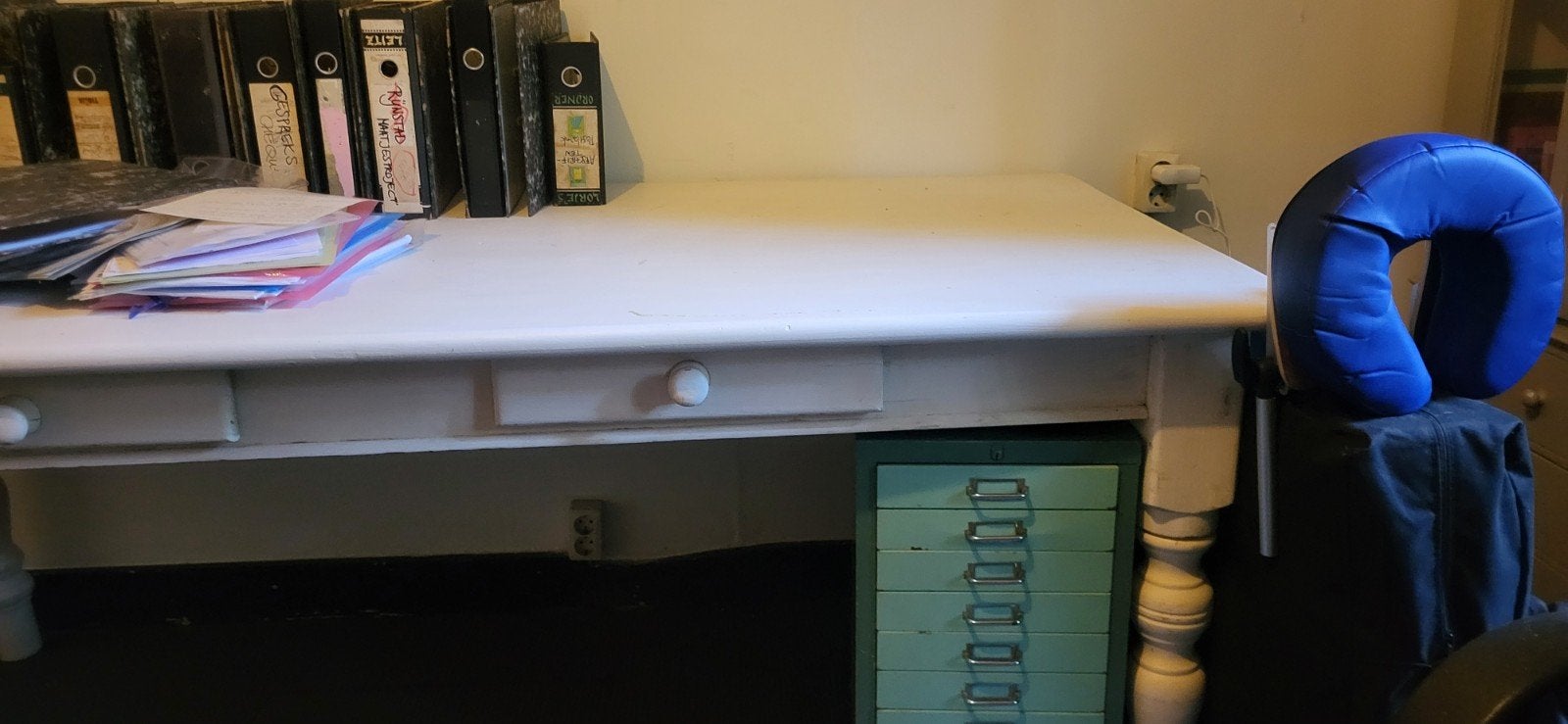 Grote opknapper tafel met losse poot, Huis en Inrichting, Ophalen, Gebruikt, 50 tot 100 cm, 150 tot 200 cm