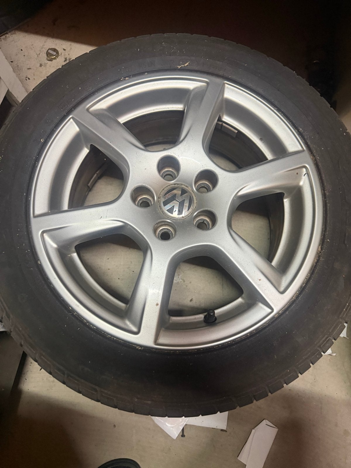 Volkswagen Polo 15 inch velgen met banden, Gebruikt, 15 inch, Banden en Velgen, Ophalen of Verzenden