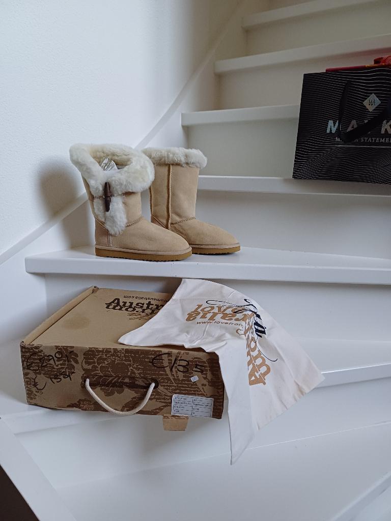 LOVE FROM AUSTRALIA TIBETAN CUPID BOOTS LEER MT 36 NIEUW, Beige, Nieuw, Ophalen of Verzenden, LOVE FROM AUSTRALIA