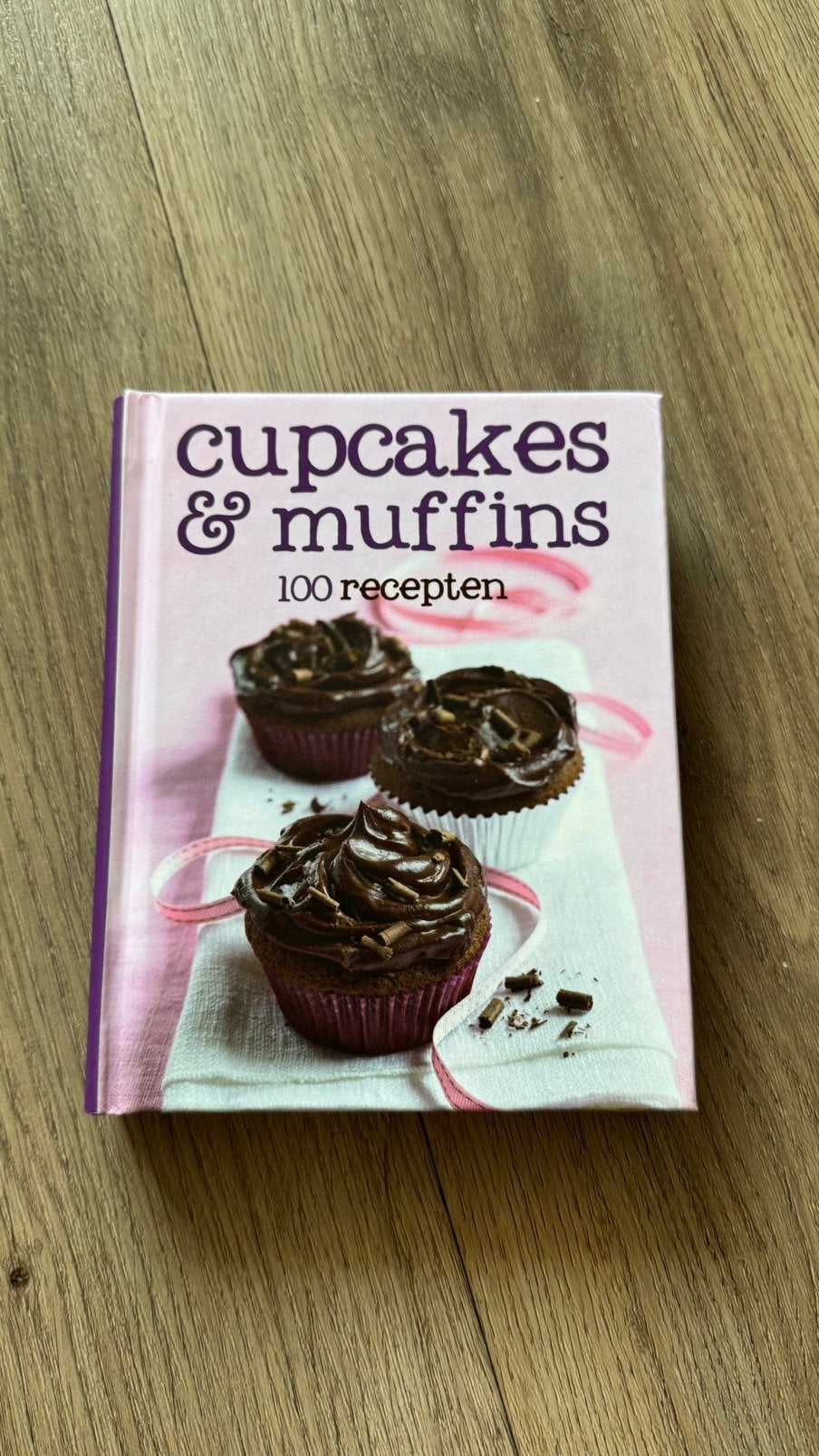 Cupcakes € muffins, Ophalen of Verzenden, Zo goed als nieuw, Taarten of Cupcakes, Overige typen