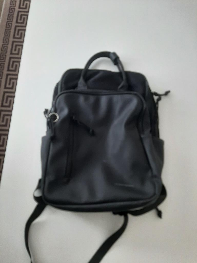 Zwarte Rugzak, Overige merken, 25 tot 40 cm, Ophalen of Verzenden, Zo goed als nieuw