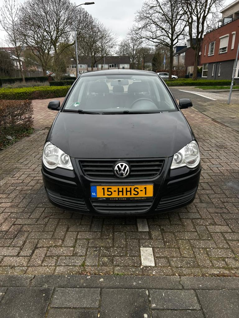 Volkswagen Polo 1.2 51KW 2009 Zwart, Voorwielaandrijving, 40 €/maand, 540 kg, 1198 cc