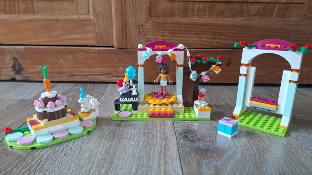 Lego friends verjaardagsfeest 41110 compleet, Lego, Friends, Ophalen of Verzenden, Complete set