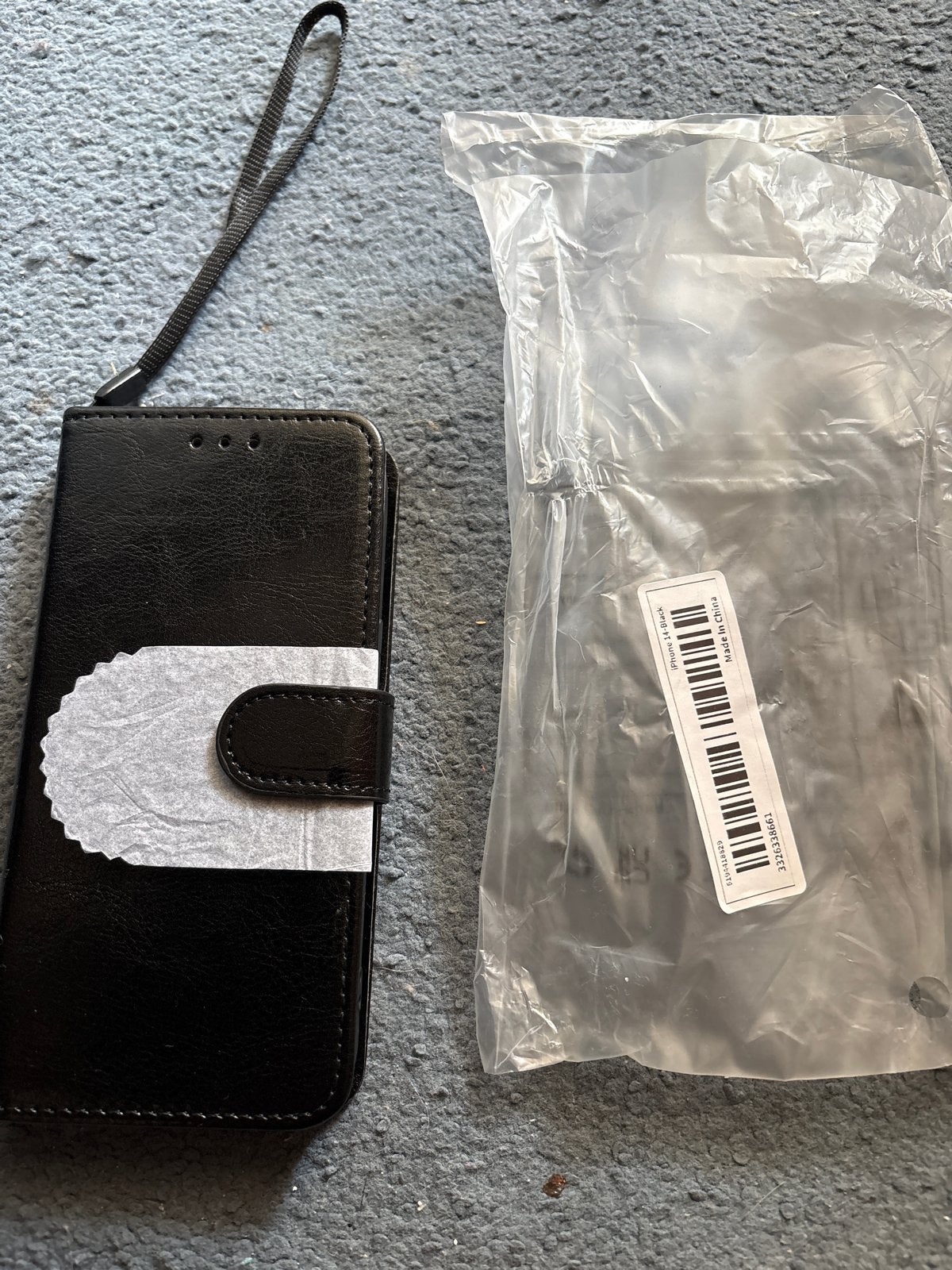 Nieuw iPhone 14 Hoesje/Mapje met Pasjeshouder Zwart, Pasjeshouder, Zwart, Nieuw, Ophalen of Verzenden