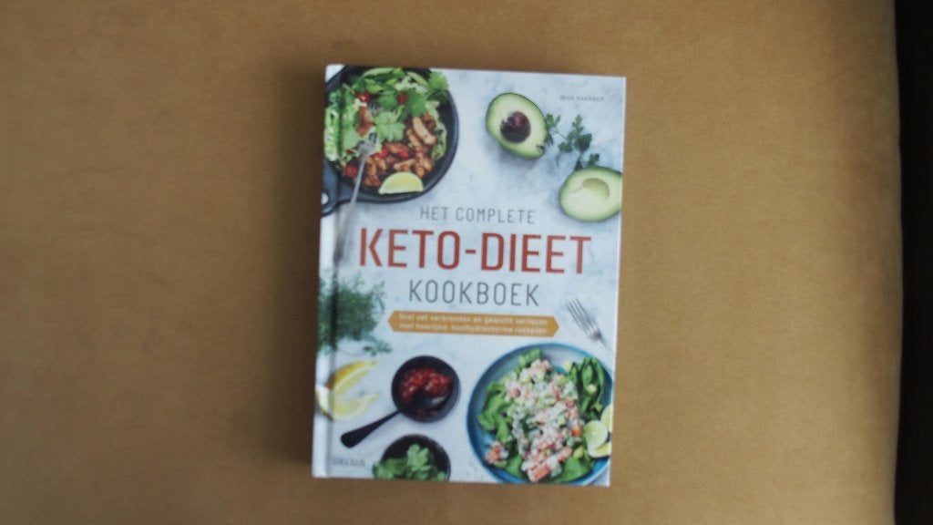 Het complete Keto - dieet kookboek - Jane Faerber, Jane Faerber, Nieuw, Ophalen of Verzenden, Hoofdgerechten
