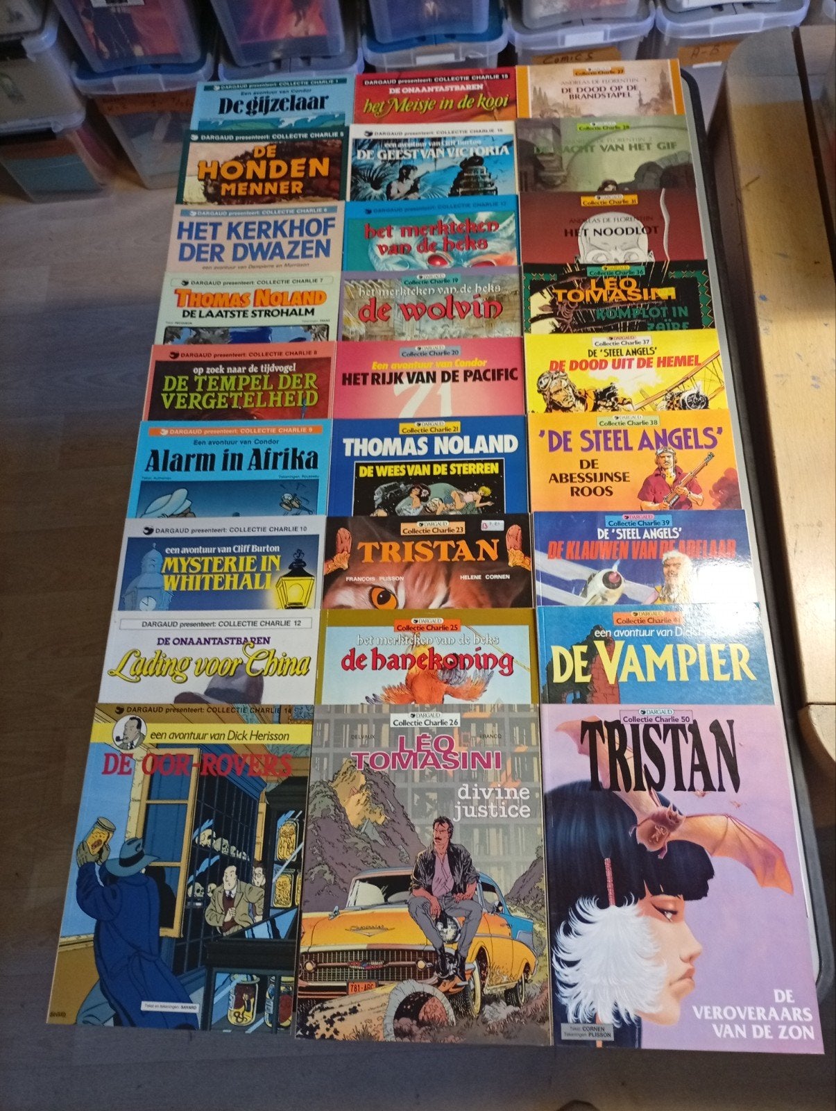leuke verzameling stripboeken van collectie Charlie 36 x, Meerdere stripboeken, Ophalen of Verzenden, Zo goed als nieuw