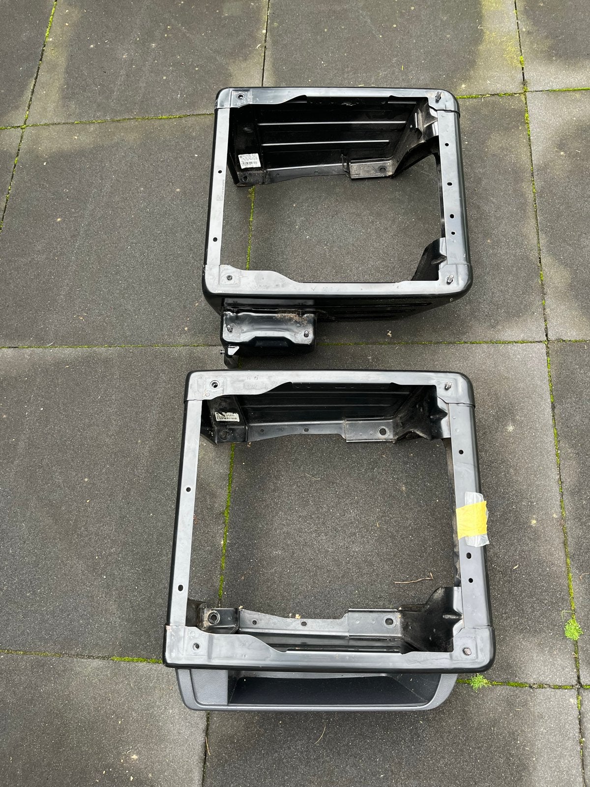 Frame onder bestuurdersstoel en bijrijdersstoel van vw t6, Ophalen of Verzenden, Gebruikt