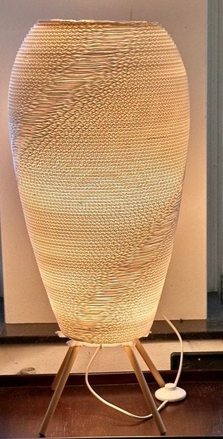 Staande sfeerlamp kap van papier, Huis en Inrichting, Lampen | Vloerlampen, Ophalen, Gebruikt, 100 tot 150 cm, Japans