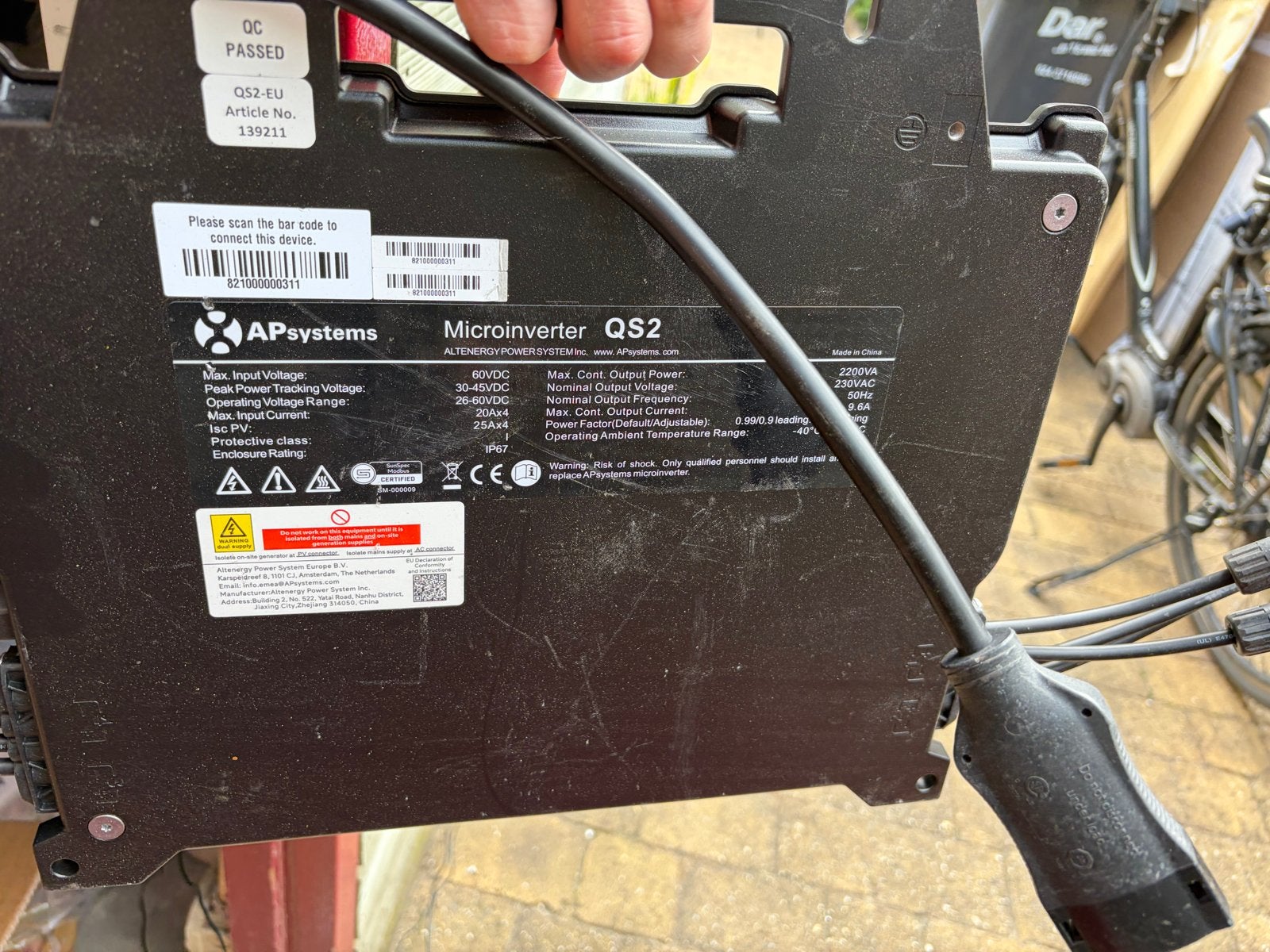 APsystems QS2 Micro-omvormer voor zonnepanelen, Ophalen of Verzenden, Zo goed als nieuw, Overige typen