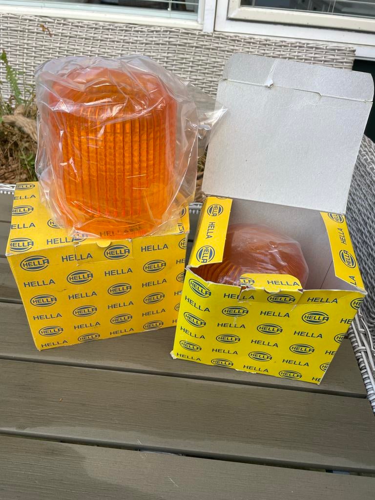 2 oranje zwaailamp kappen Hella KL7000 F, Ophalen, Nieuw, Overige automerken