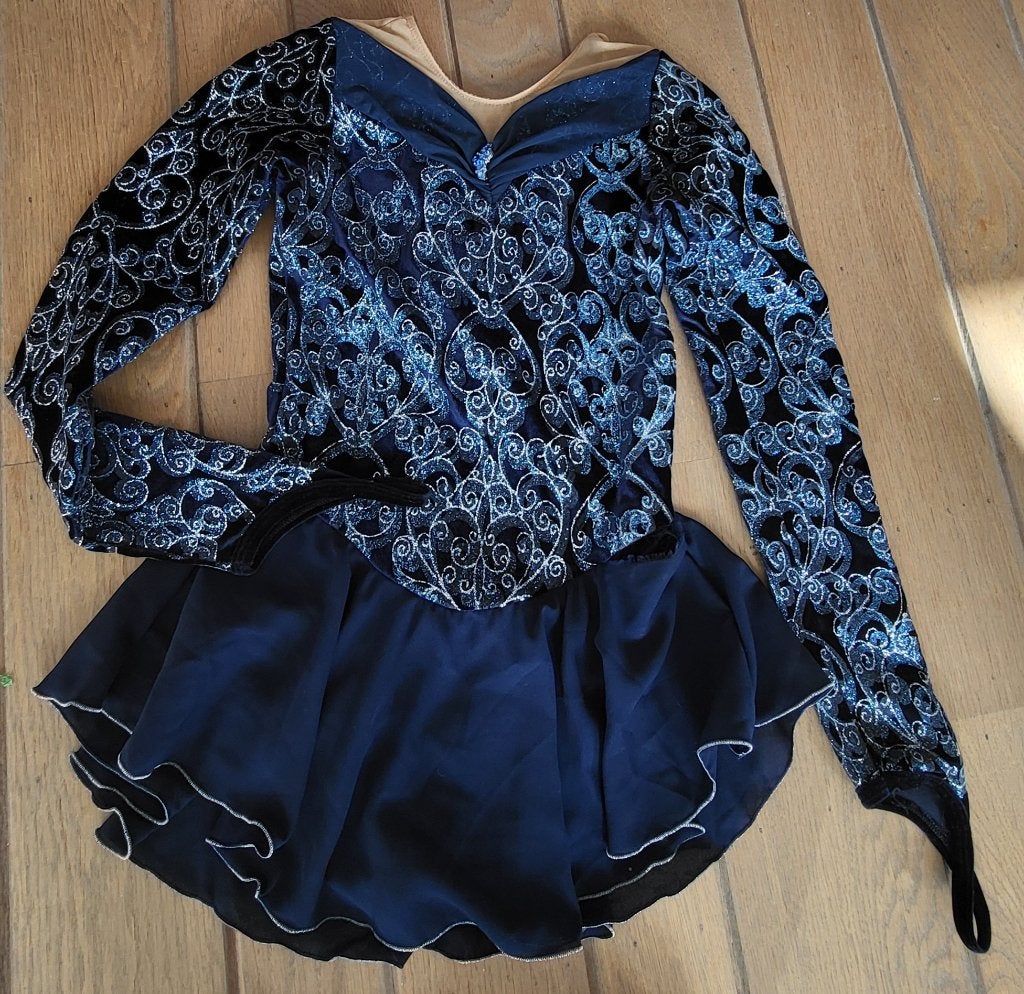 Voltige / schaats of turn pakje XS, Blauw, Ophalen of Verzenden, Zo goed als nieuw, Turnpak(je)