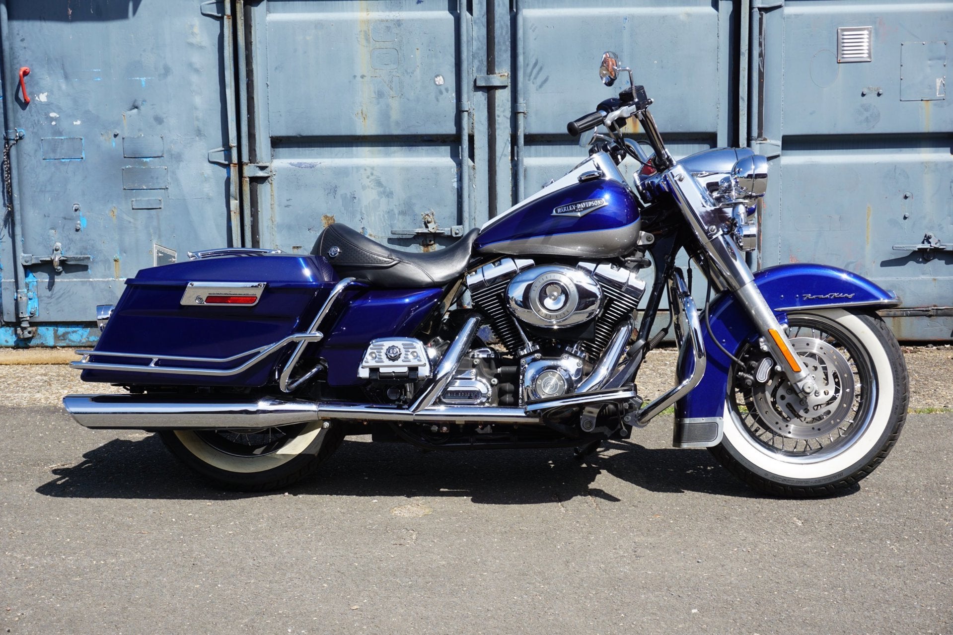 Harley Davidson Tour 96 FLHRC Road King Classic | Nieuwstaat, Info@americanharley-davidson.com, Bedrijf, West Juneau Avenue
3700  Milwaukee, US