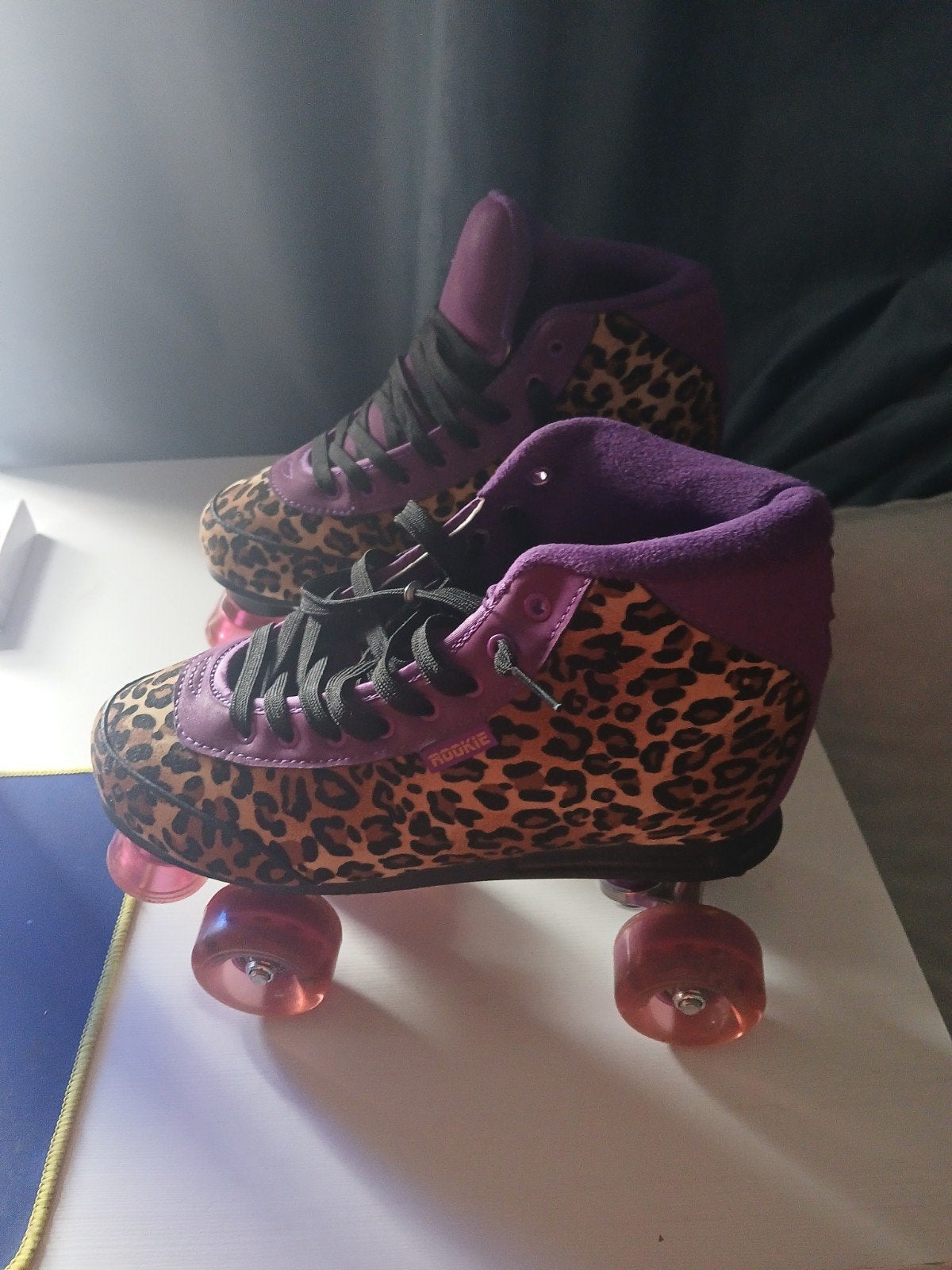 Diverse items te koop: rolschaatsen, schoenen, koelbox, Ophalen, Gebruikt