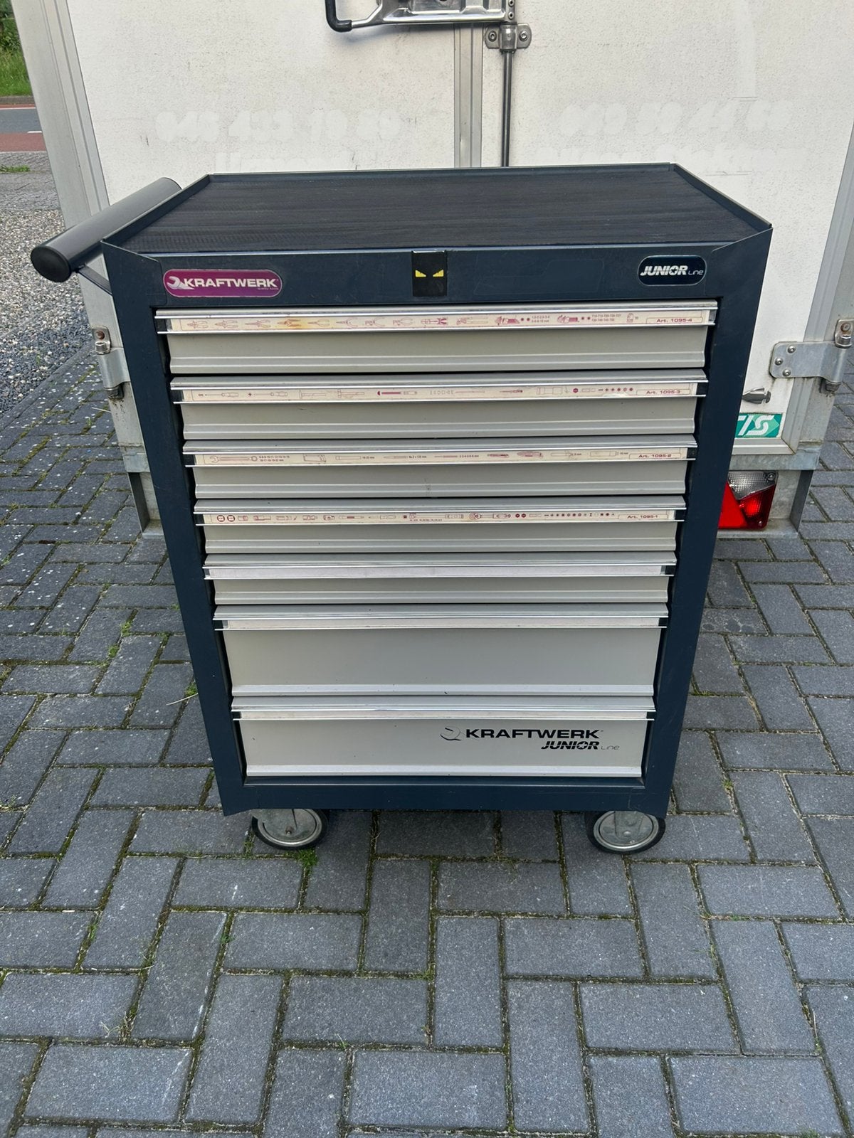 Kraftwerk gevulde gereedschapswagen / gereedschapskist, Ophalen, Zo goed als nieuw