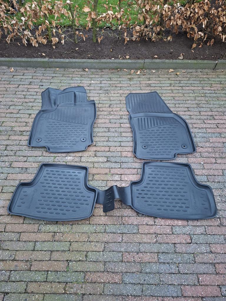 Vw T-roc vloermatten merk Elmasline, Ophalen of Verzenden, Zo goed als nieuw