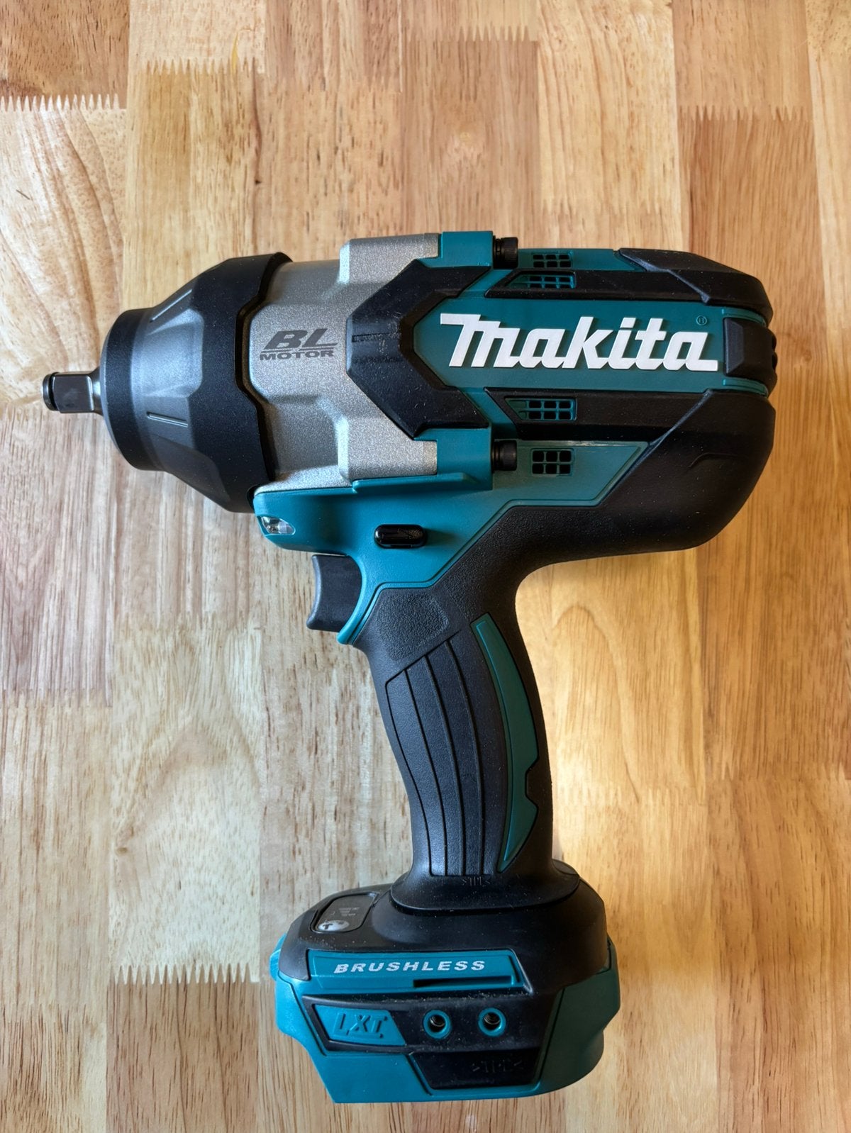 Makita DTW1002Z slagmoer sleutel 1/2”, Ophalen of Verzenden, Zo goed als nieuw, Overige typen