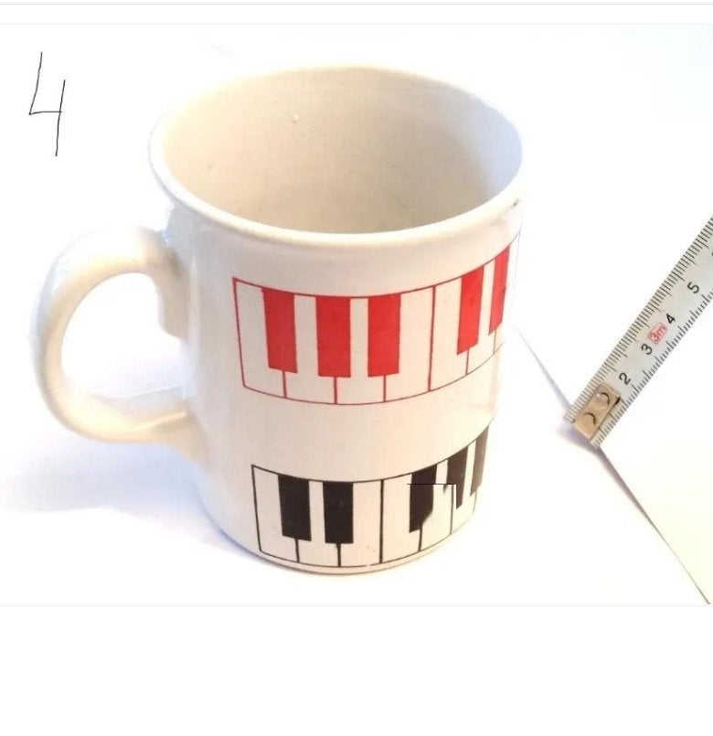 klavier piano Mokken Kopjes Theeglas Bekers Schotels Borden, Ophalen of Verzenden, Zo goed als nieuw, Overige stijlen, Kop(pen) en/of Schotel(s)