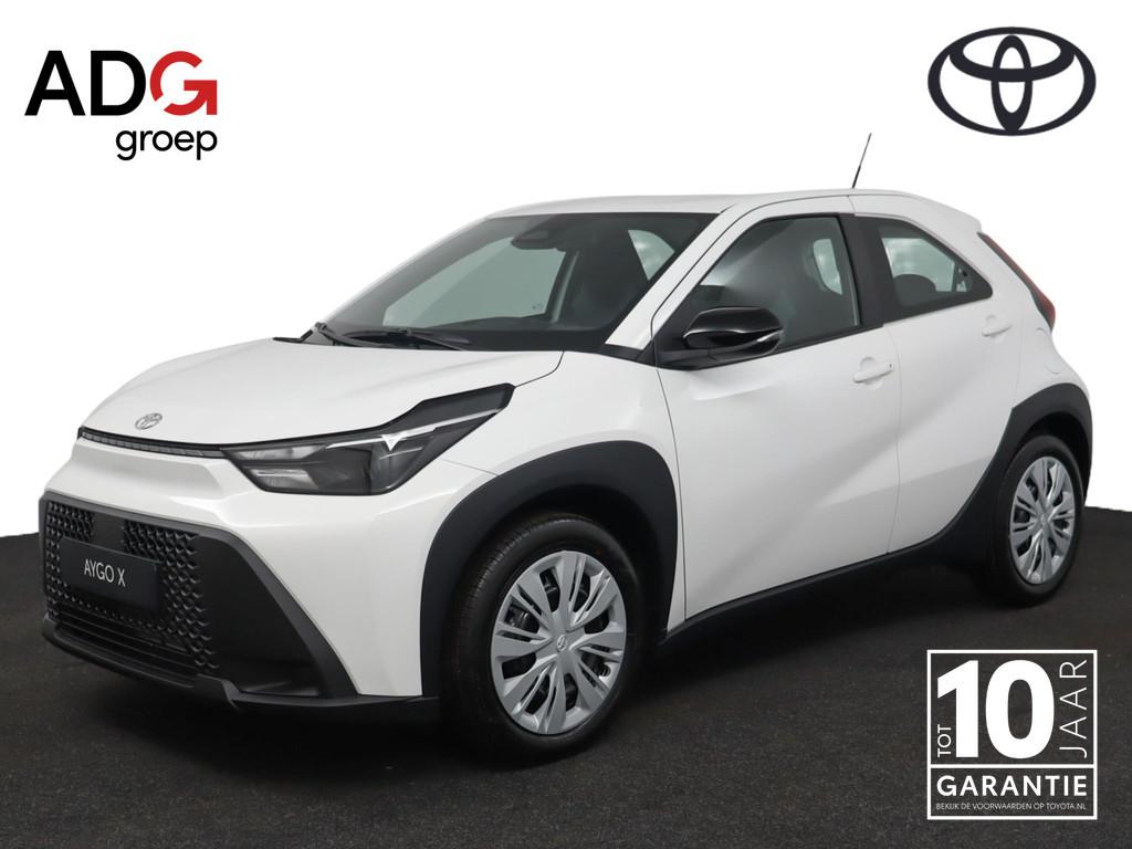 Toyota Aygo X Hybrid 115 play | Adaptive Cruise Control | Ac, Stof, Euro 6, Overige kleuren, 4 stoelen