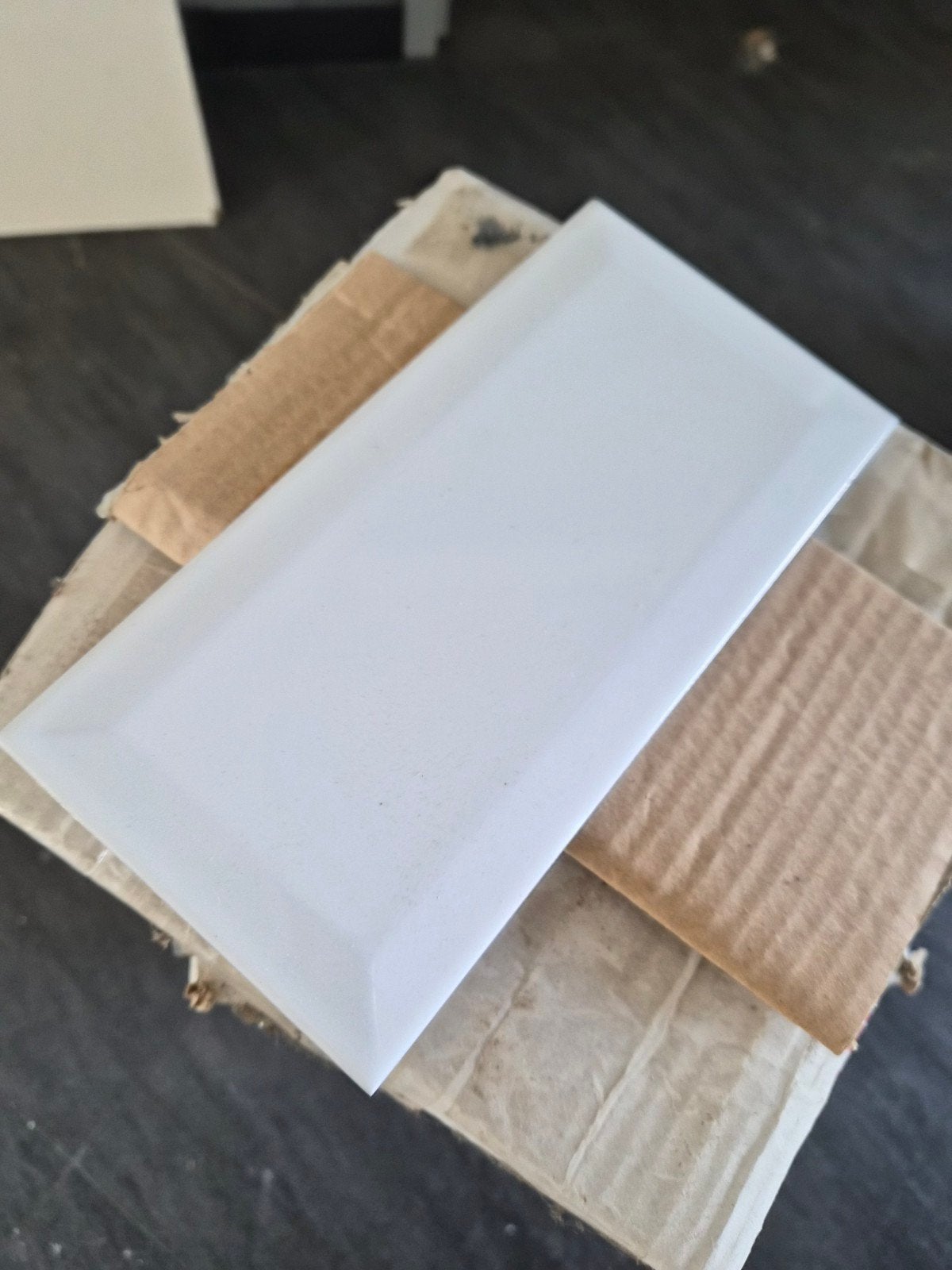 Witte Metro Wandtegels - ca. 2,3 m², Ophalen, Nieuw, Minder dan 20 cm, 20 tot 40 cm