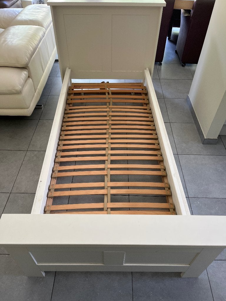 Eenpersoonsbed 200x90 met lattenbodem - Echt eik, Ophalen, 85 tot 100 cm, Gebruikt, Lattenbodem