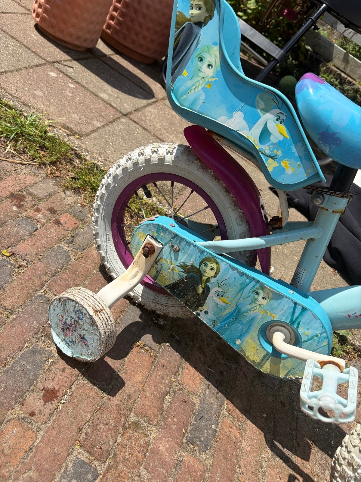 Disney Frozen kinderfiets met zijwieltjes, Ophalen, Zijwieltjes, Velgrem, 16 tot 20 inch