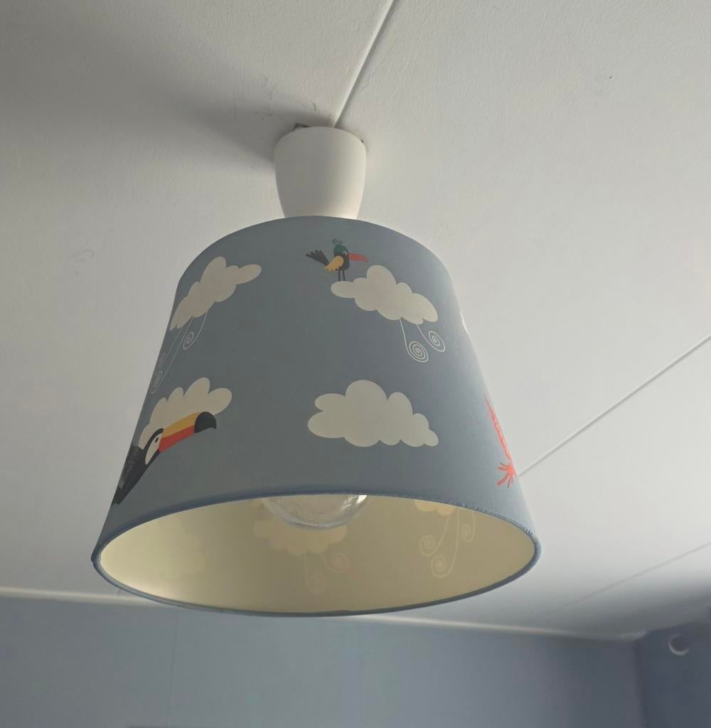 Ikea hanglamp kinderkamer, Ophalen, Zo goed als nieuw, Minder dan 50 cm