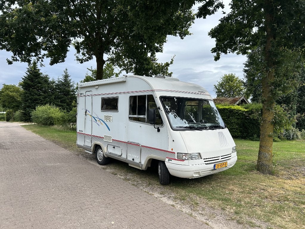 Camper, Caravans en Kamperen, Campers, Chemisch toilet, Ringverwarming, Luifel, Fiat