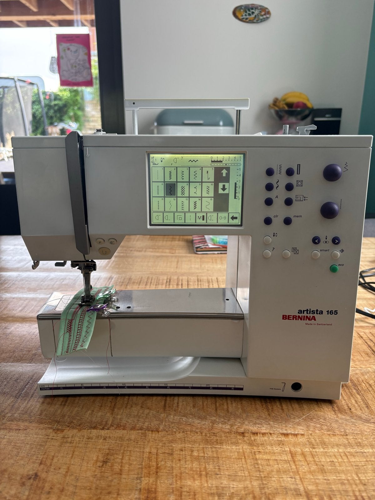 Bernina Artista 165 naai- en borduurmachine, Hobby en Vrije tijd, Naaimachines en Toebehoren, Ophalen, Gebruikt, Naaimachine, Bernina