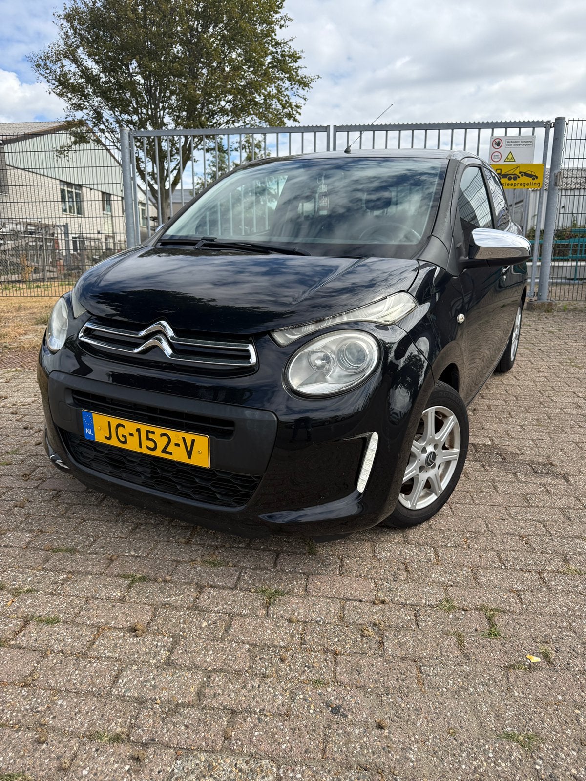 Citroën C1 1.0 VTi Airscape 68PK S&S 5D 2016 Zwart, Voorwielaandrijving, 4 stoelen, C1, Zwart