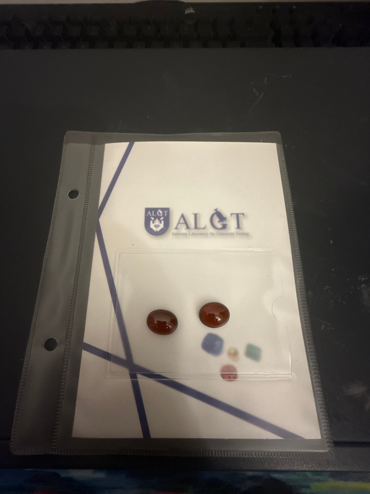 2 Rode Edelstenen met ALGT Certificaat, Ophalen, Nieuw