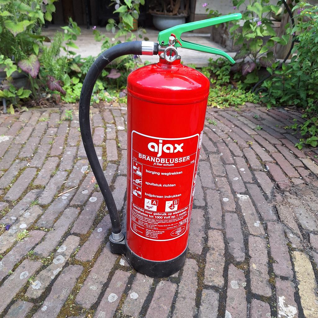 Schuimblusser 6kg - Productiejaar 2020 (Particulier), Huis en Inrichting, Brandblussers en Brandkasten, Ophalen of Verzenden, Gebruikt