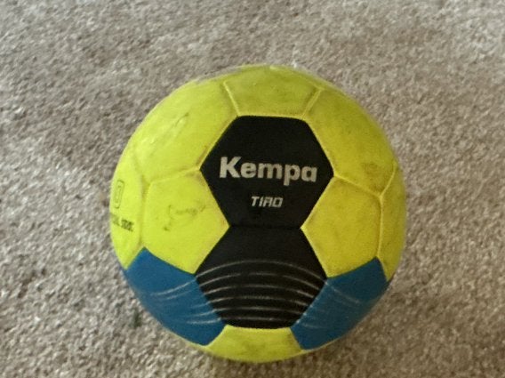 Kempa Tiro Handbal - Geel/Zwart/Blauw, Ophalen of Verzenden, Gebruikt, Bal
