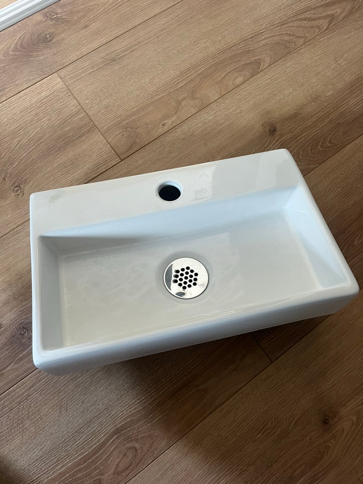 Wasbak voor toilet wit, Huis en Inrichting, Badkamer | Badkamermeubels, Ophalen, Gebruikt