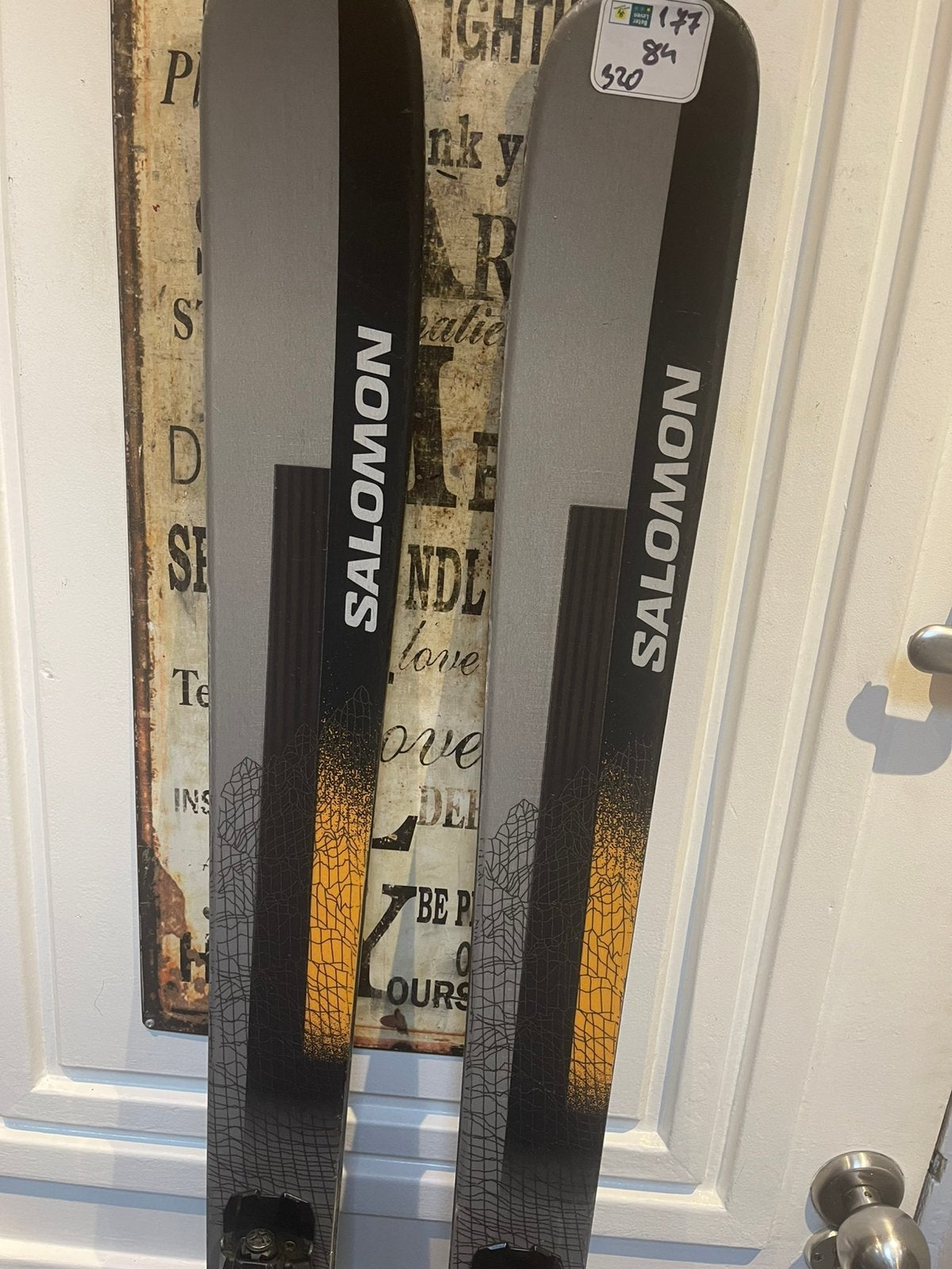 177cm SALOMON STANCE 84 all Mountain top skis