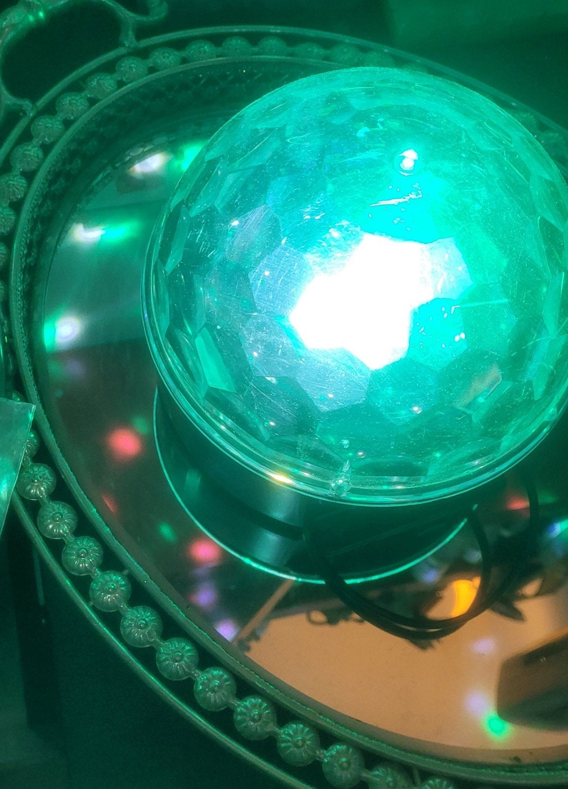 LED Discolamp - Feestverlichting met Kleurrijke Effecten, Overige merken, Gebruikt, Kunststof, Meerkleurig