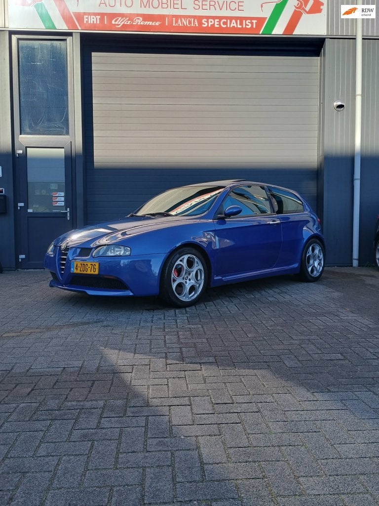 Alfa Romeo 147 3.2 V6 GTA, Voorwielaandrijving, Gebruikt, Zwart, Blauw