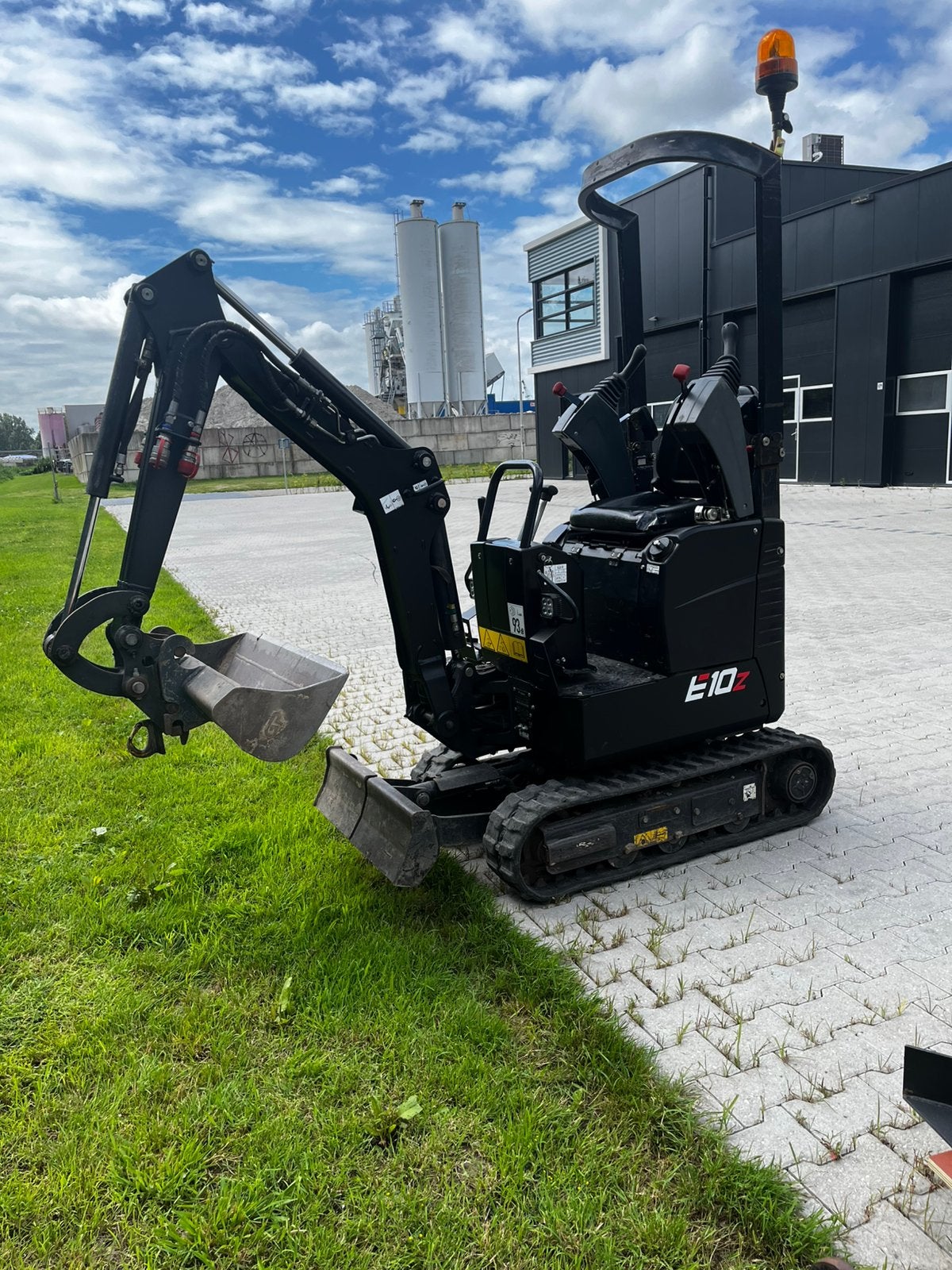 Bobcat E10Z, Ophalen, Graafmachine