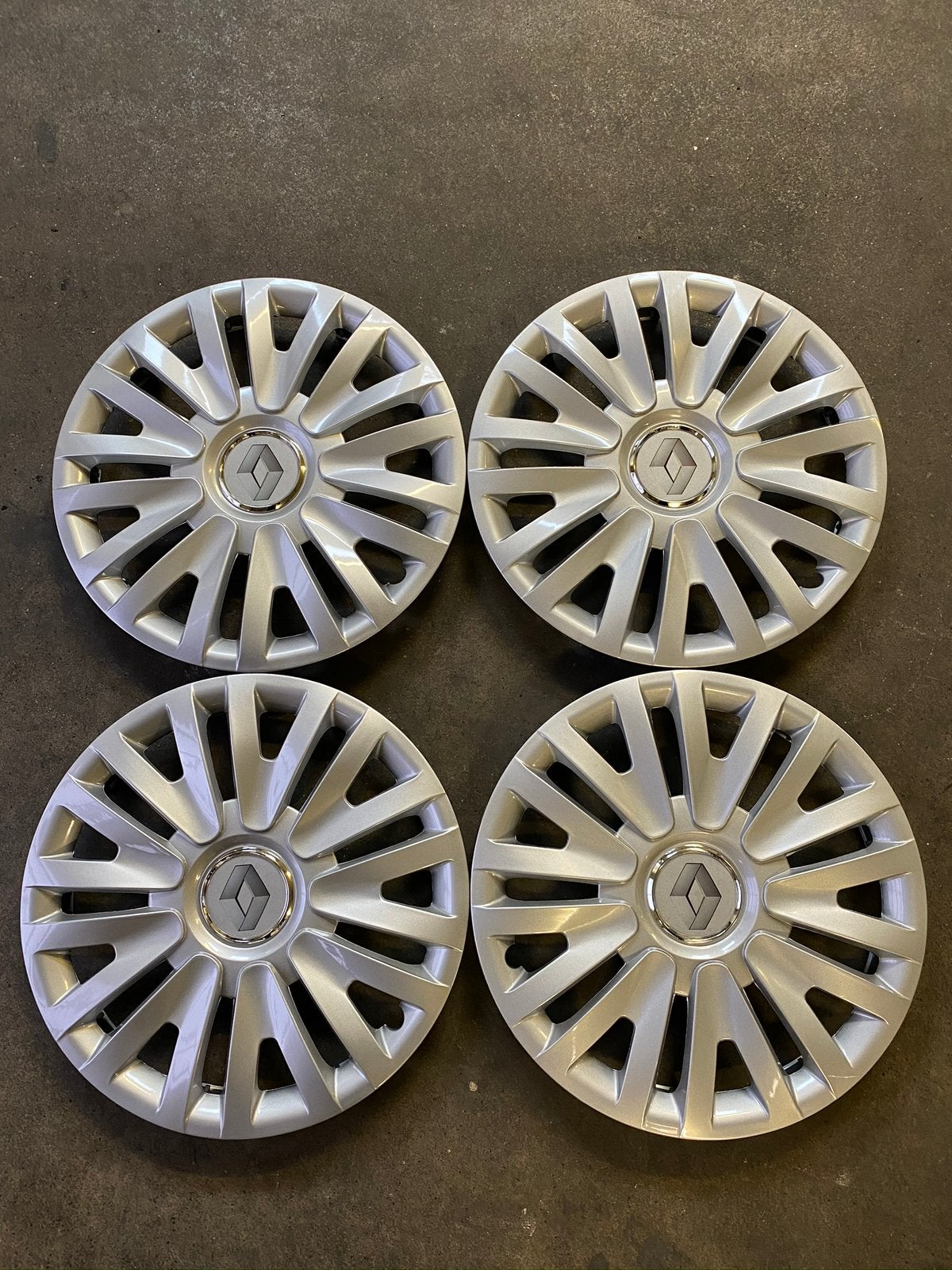 Set Renault Wieldoppen 14 inch, Auto diversen, Wieldoppen, Ophalen of Verzenden, Nieuw