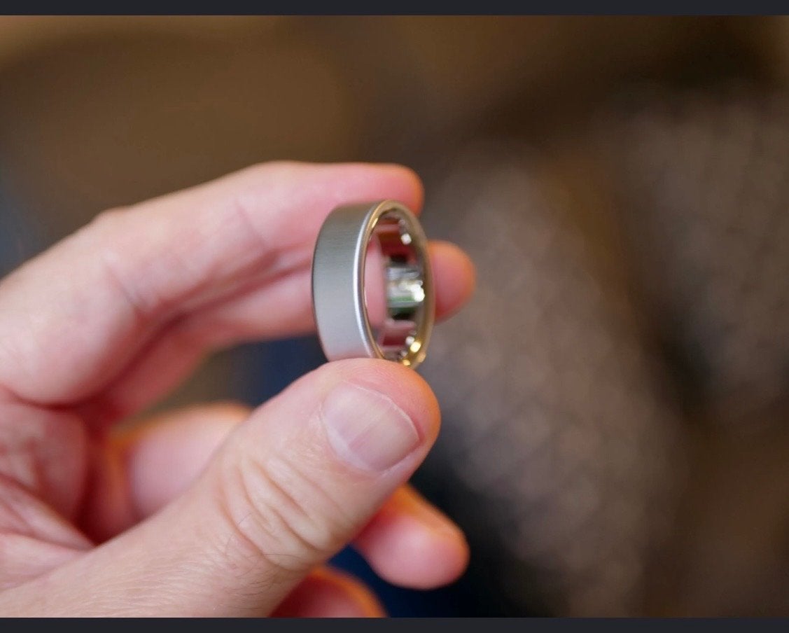 Oura Ring Gen 4 Zilver Maat 10, Sport en Fitness, Gezondheidsproducten en Wellness, Ophalen of Verzenden, Zo goed als nieuw, Overige typen
