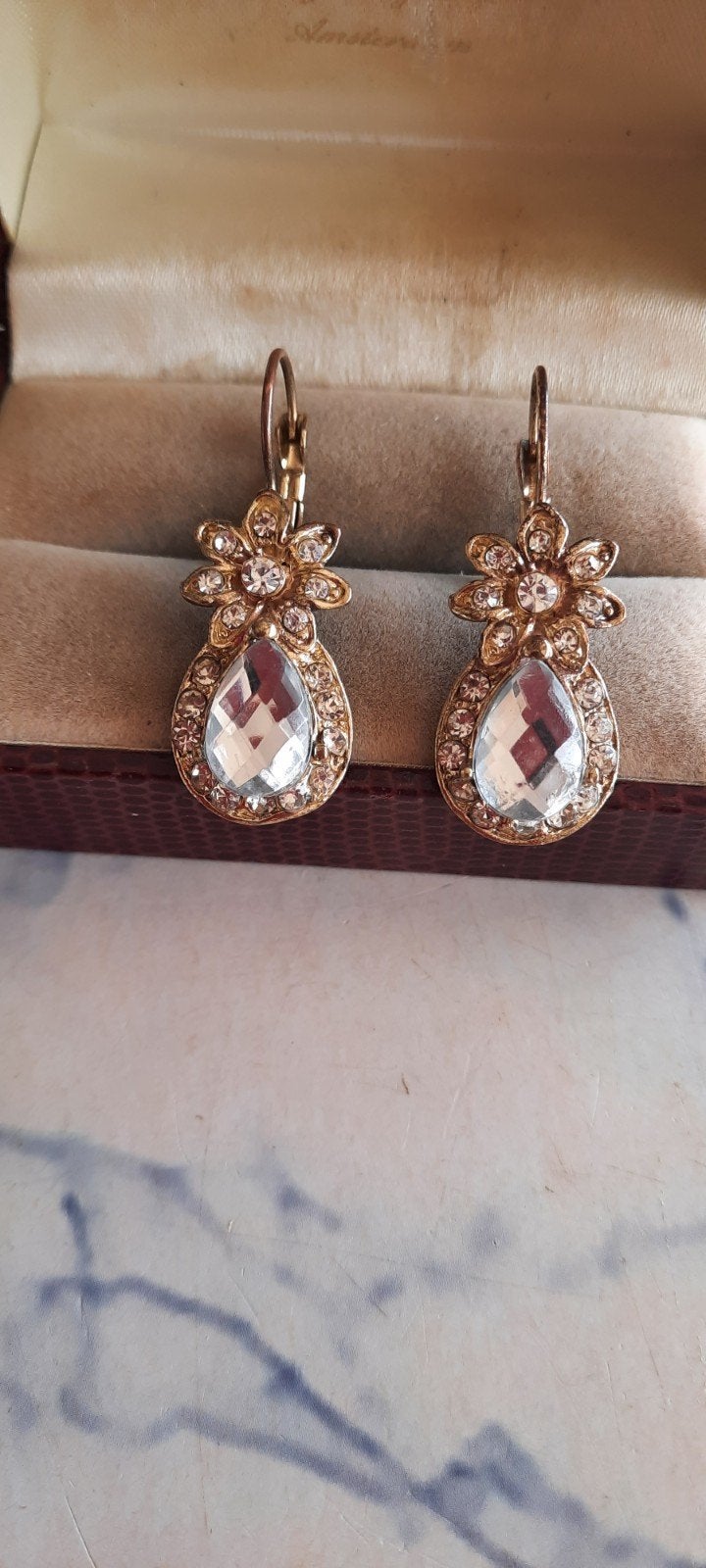 Vintage Victoriaanse Oorbellen met Swarovski kristallen, Met kristal, Overige materialen, Ophalen of Verzenden, Goud