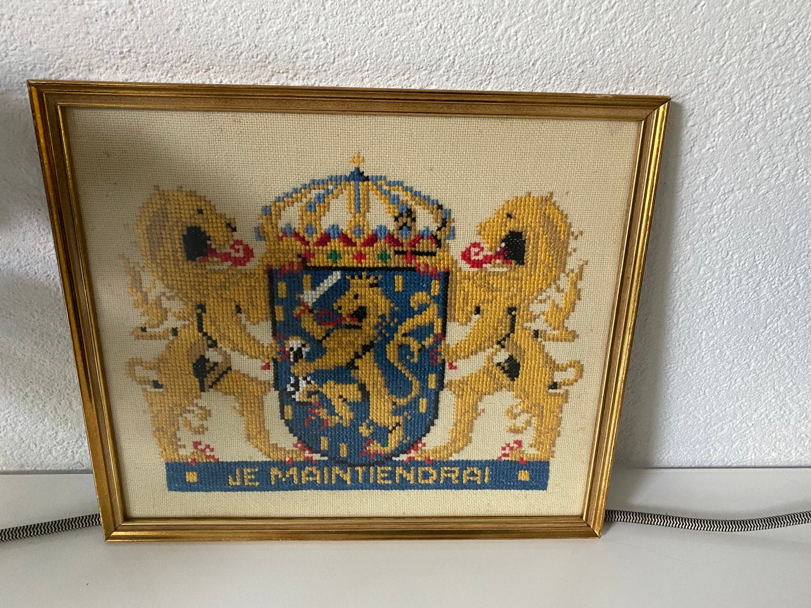 Retro/vintage geborduurd schilderij, je maintiendrai, Ophalen