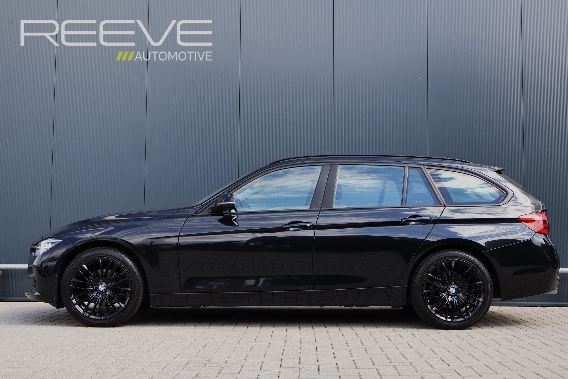 BMW 3 Serie Touring 318i Executive Automaat | Origineel NL |, Automaat, Gebruikt, Met garantie (alle), 1465 kg