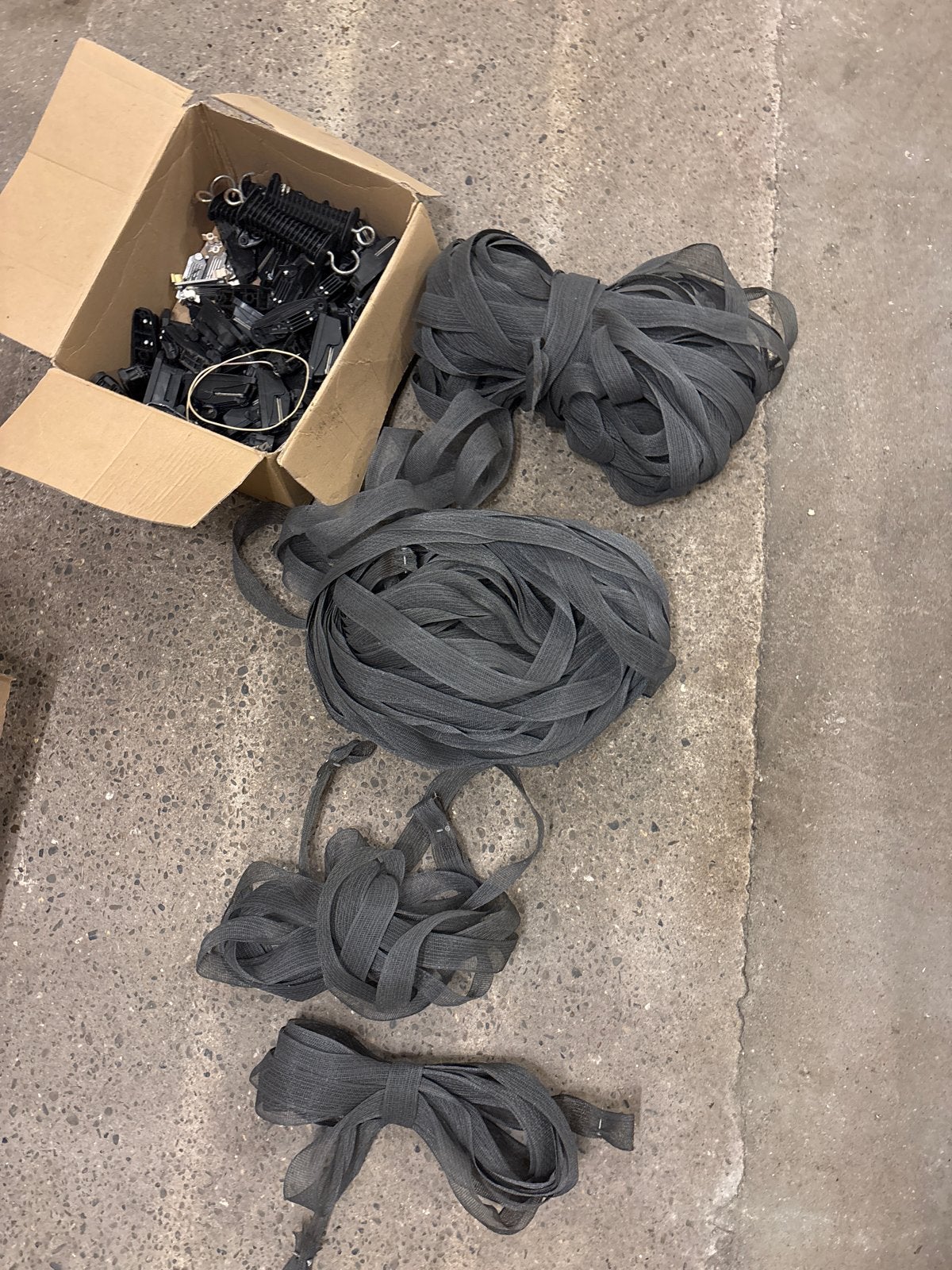 Set gebruikte isolatoren en lint, Toebehoren